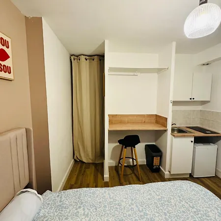 Joli Petit Proche Centre De - Brown